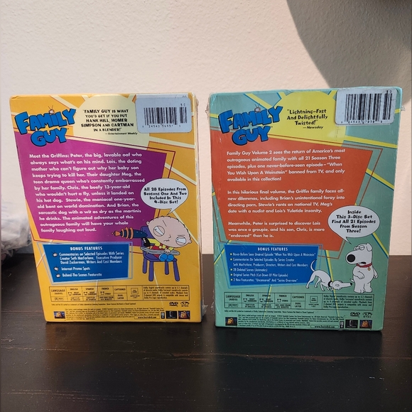 Family Guy DVD Box Set Volumes 1 & 2 New In Box - Picture 2 of 2